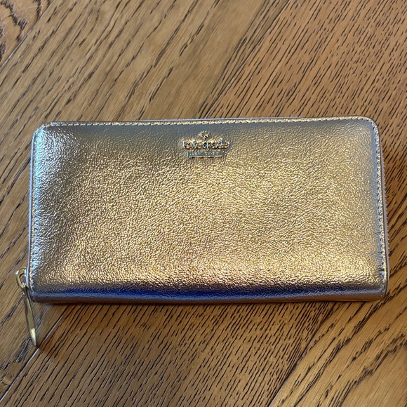 kate spade Handbags - Kate Spade Gold Wallet NWOT